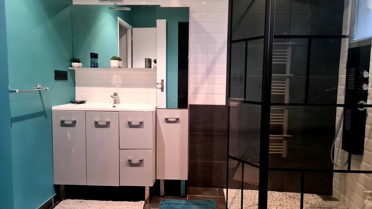 Photo of Bathroom in Biganos