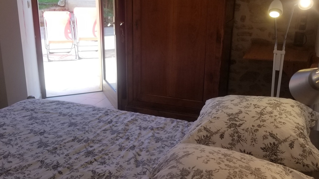 Photo of Bedroom in Saint-Julien-de-Lampon