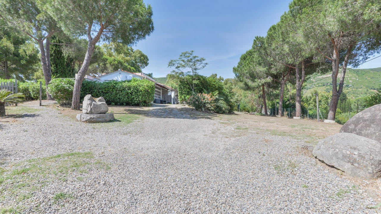 Photo of Outdoor in Lacona