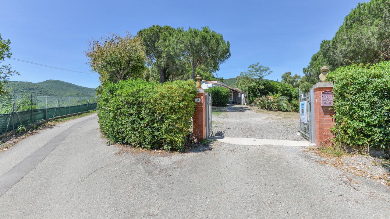 Photo of Outdoor in Lacona