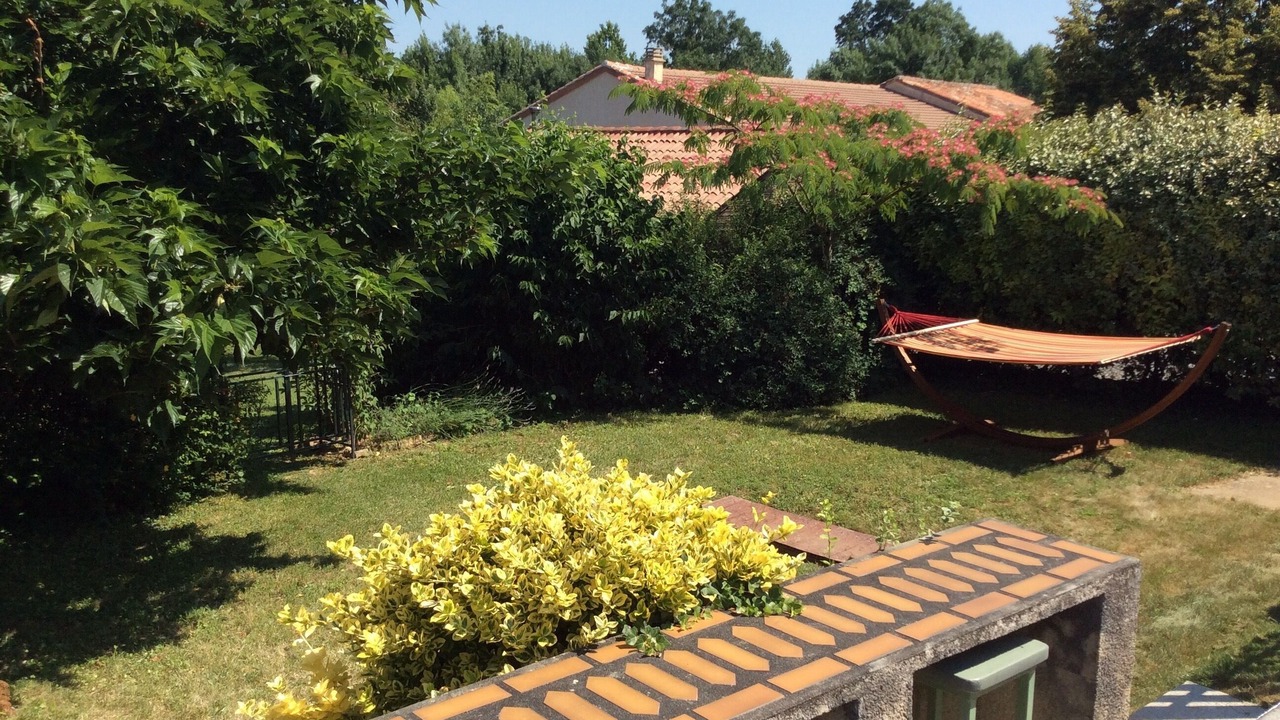 Photo of Outdoor in Saint-Fraigne