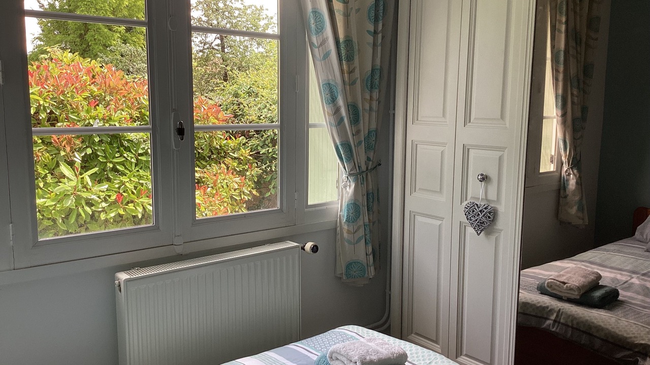 Photo of Bedroom in Saint-Fraigne