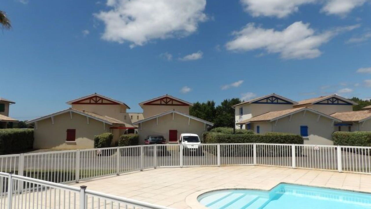 Photo of Outdoor in Bias