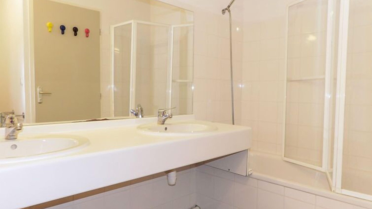 Photo of Bathroom in Bias