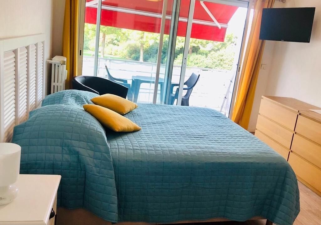 Photo of Bedroom in Cros-de-Cagnes