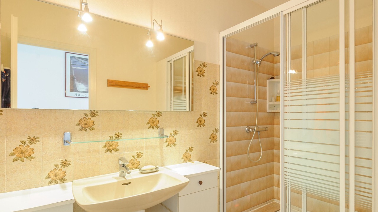 Photo of Bathroom in Quartier du Stade