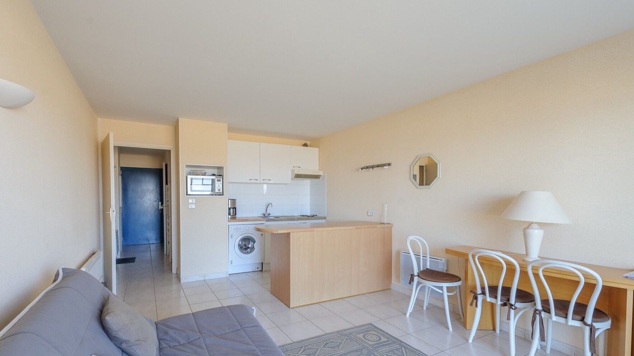 Photo of Livingroom in Port District