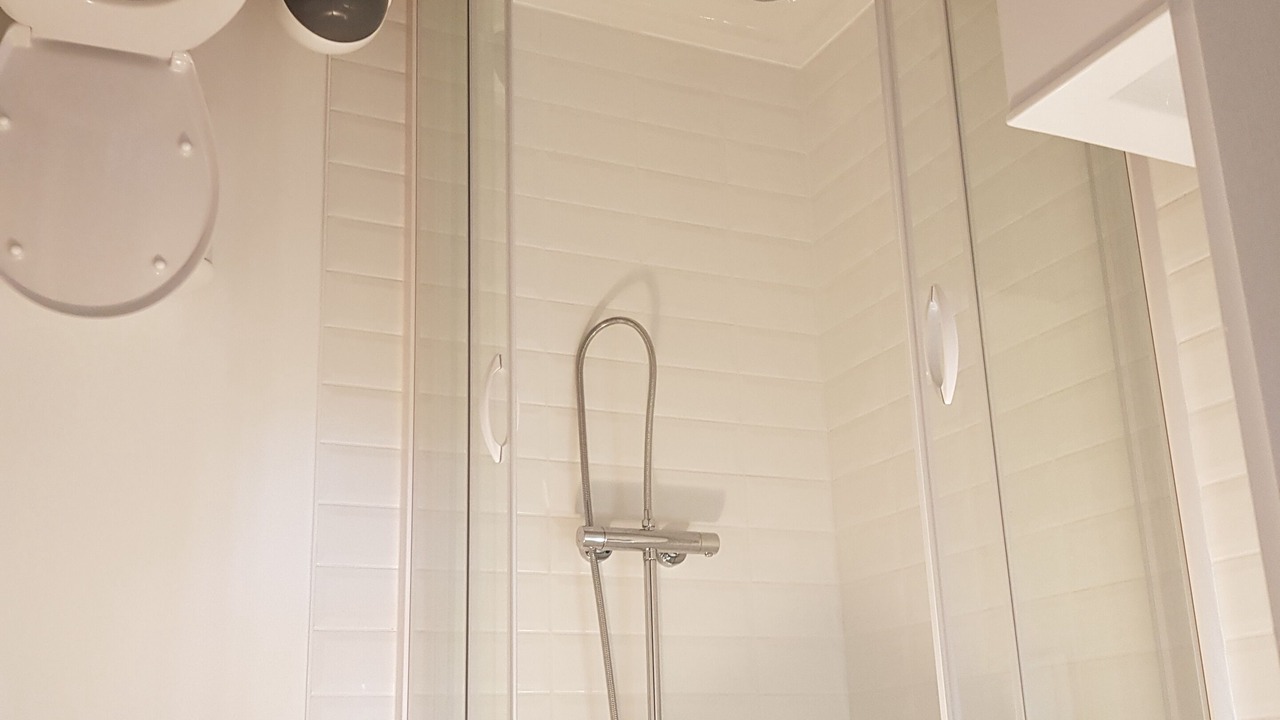 Photo of Bathroom in Ambares-et-Lagrave