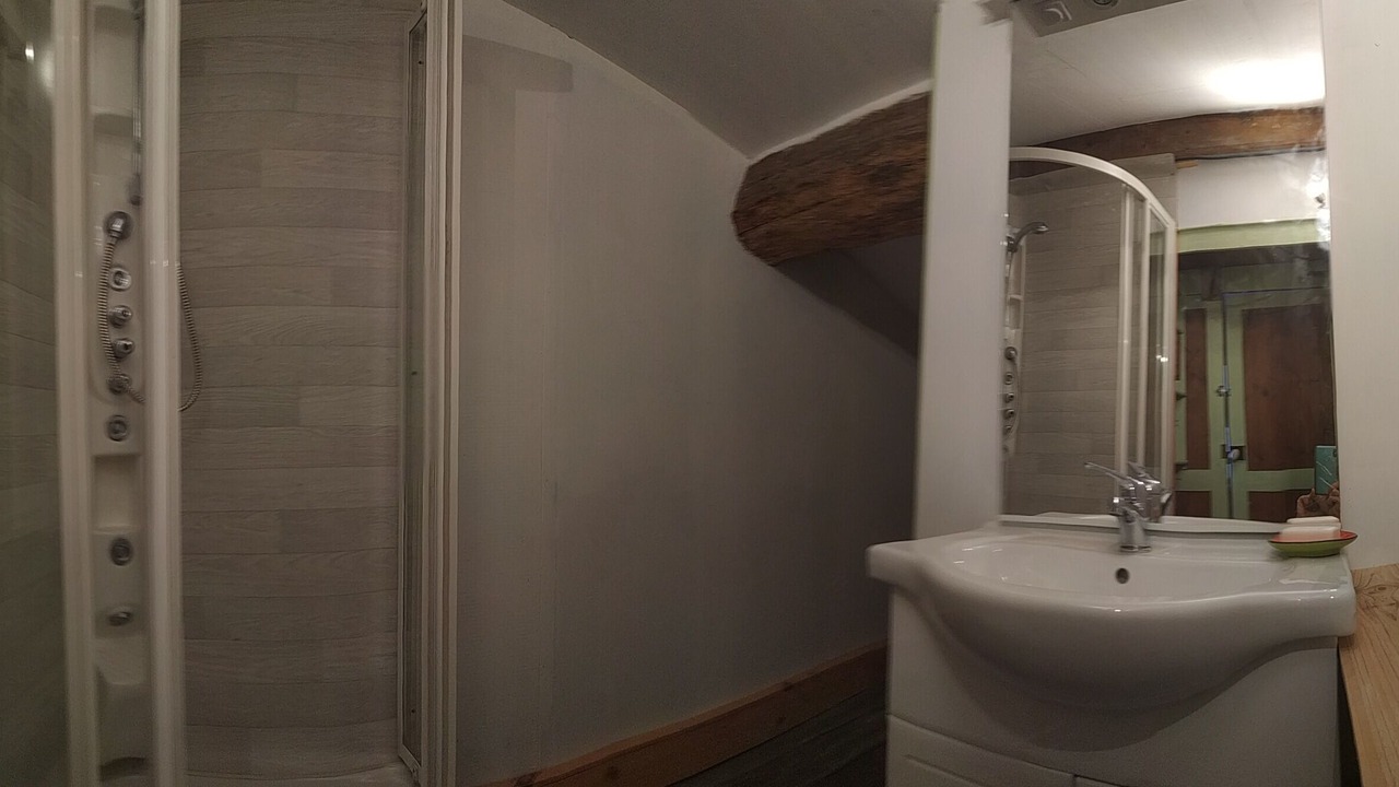 Photo of Bathroom in Parthenay