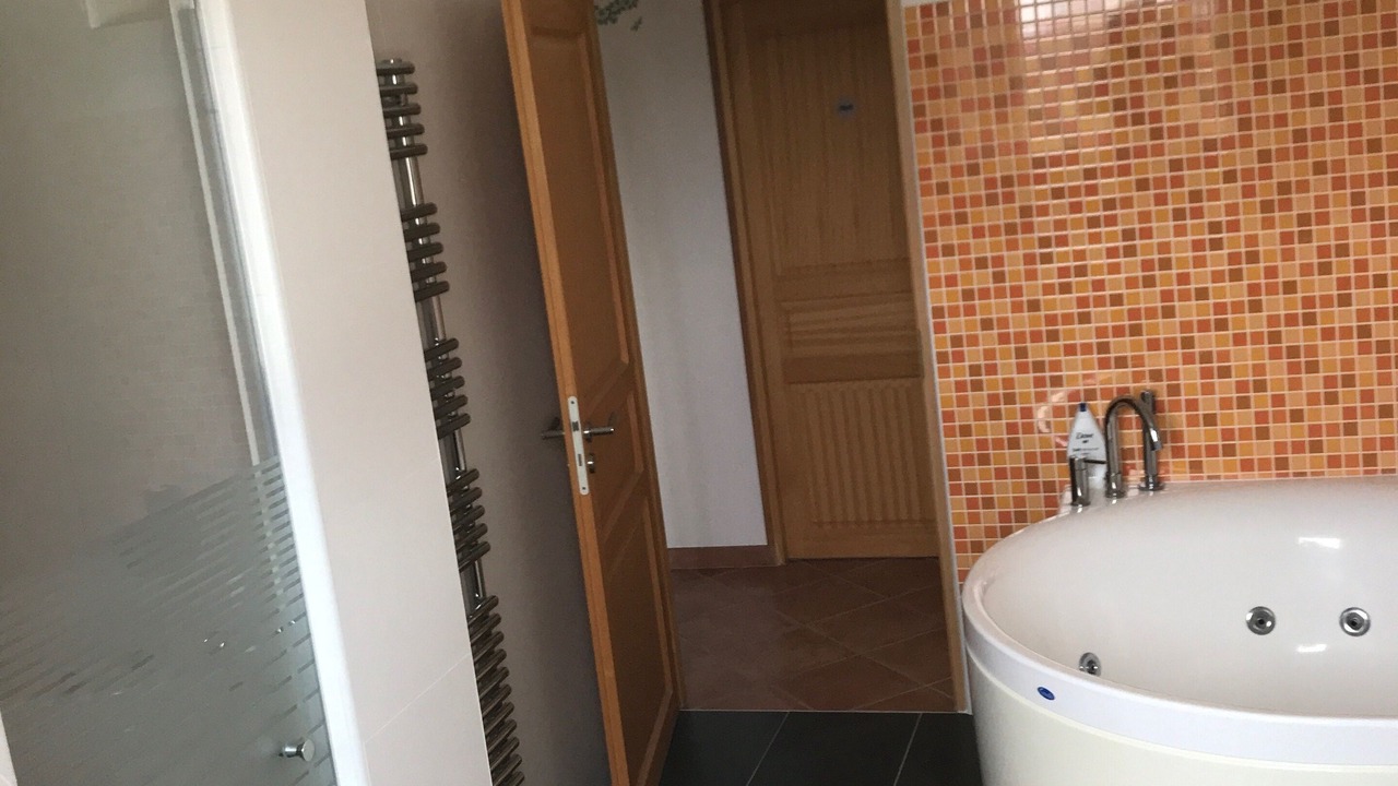 Photo of Bathroom in Bonnetan
