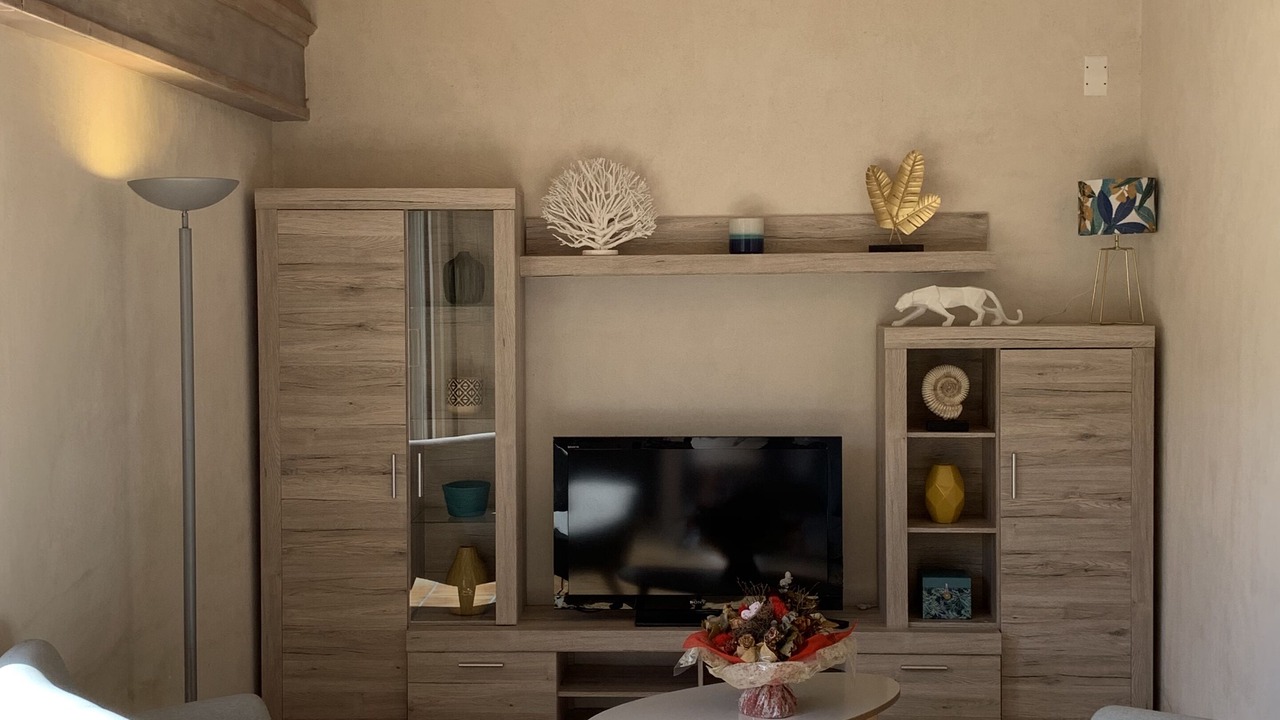 Photo of Livingroom in Domino