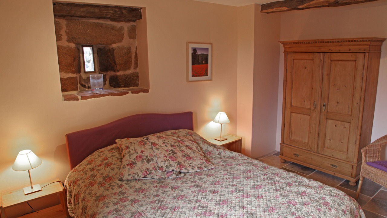 Photo of Bedroom in Meyssac