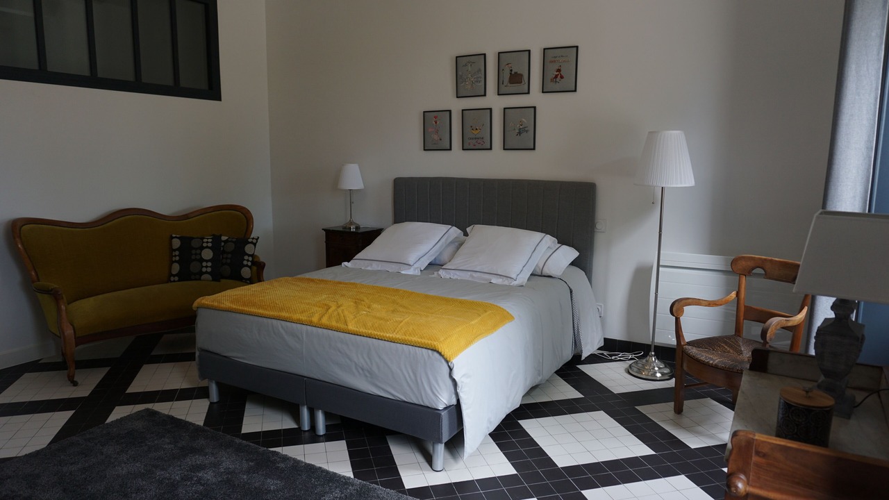 Photo of Bedroom in Boyardville