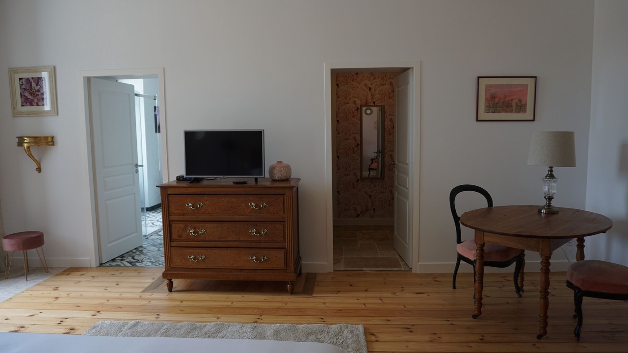 Photo of Bedroom in Boyardville