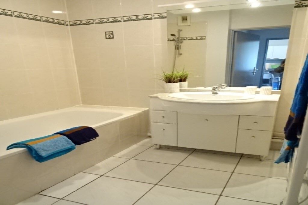 Photo of Bathroom in Bayonne