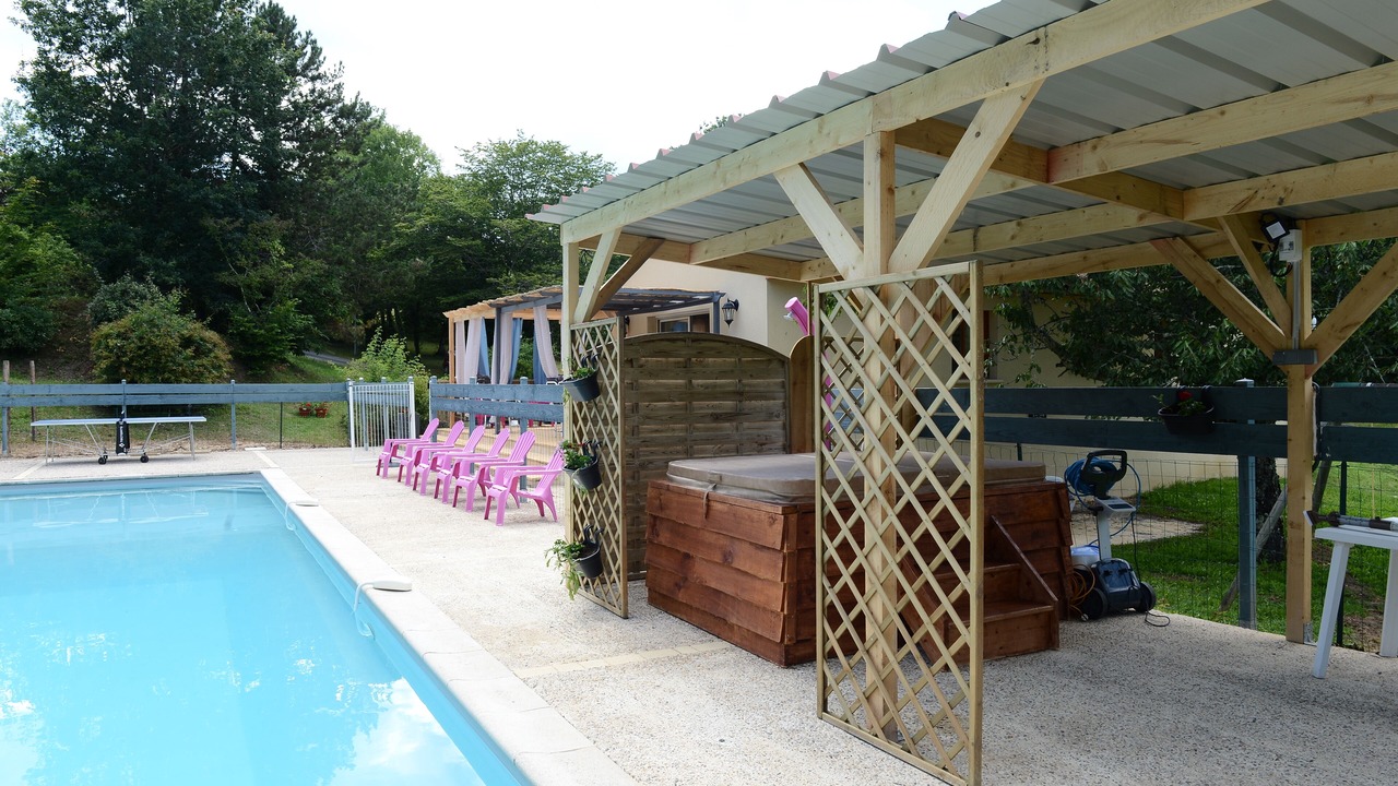 Photo of Outdoor in Saint-Andre-dAllas