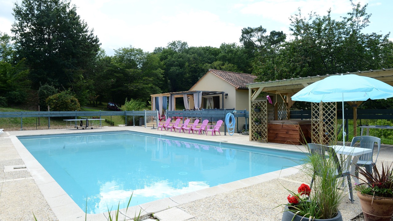 Photo of Outdoor in Saint-Andre-dAllas
