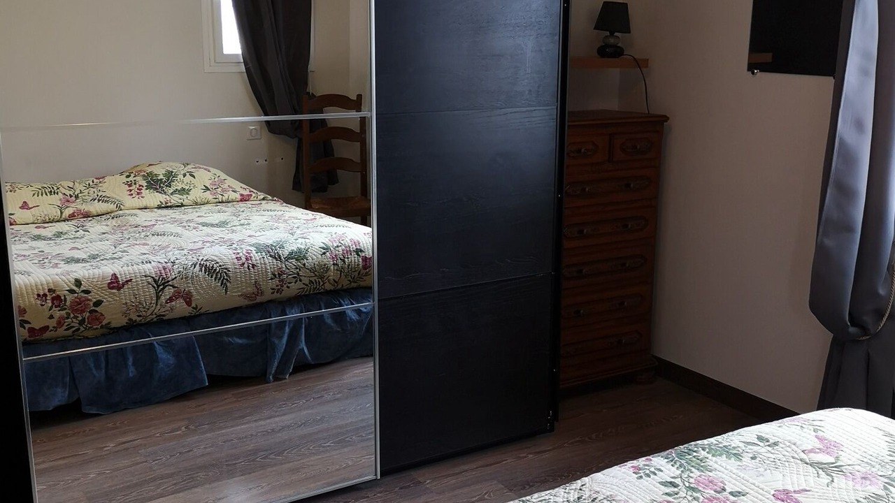 Photo of Bedroom in Saint-Andre-dAllas