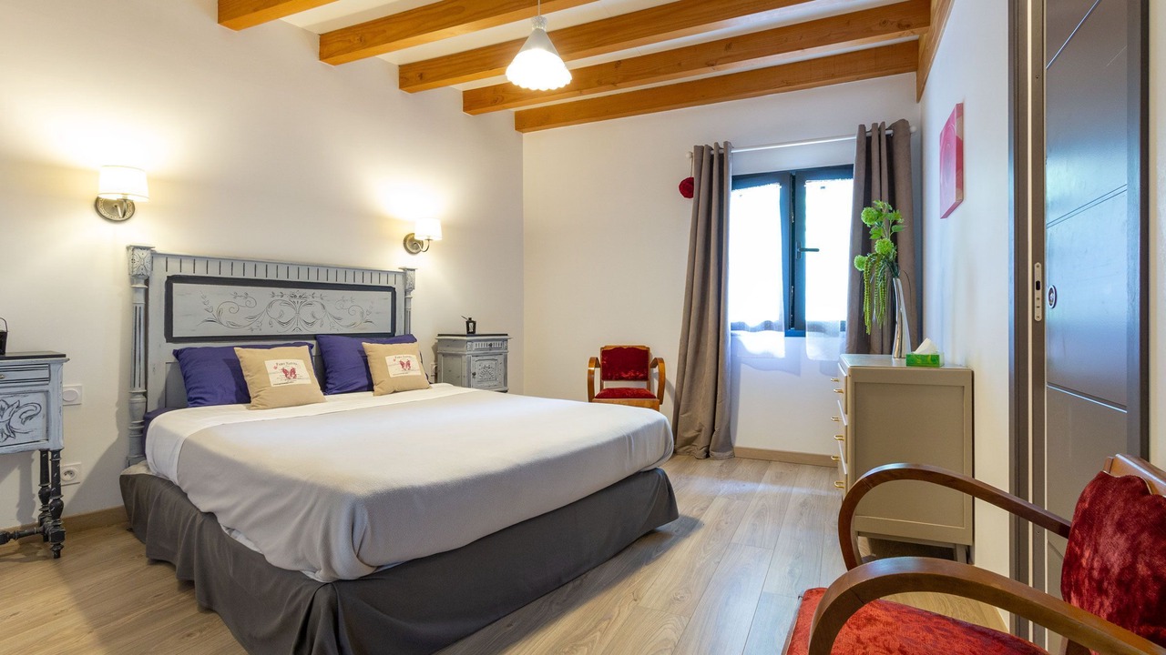 Photo of Bedroom in Monbazillac