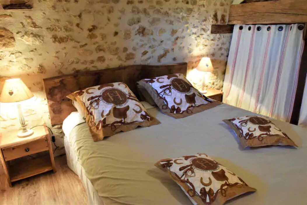 Photo of Bedroom in Montbron