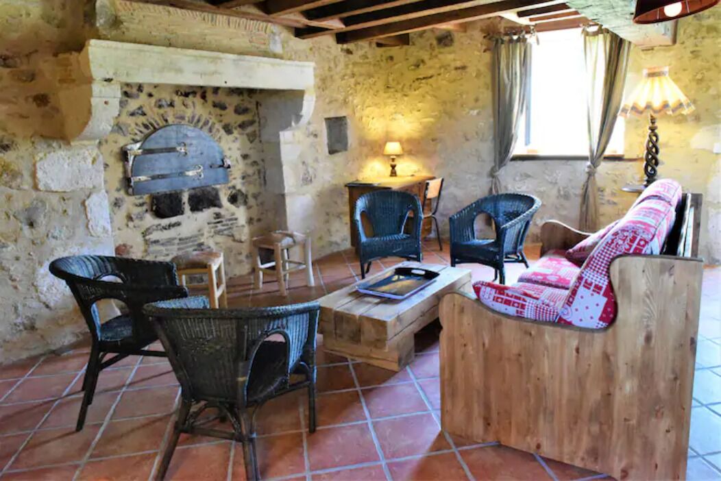 Photo of Livingroom in Montbron