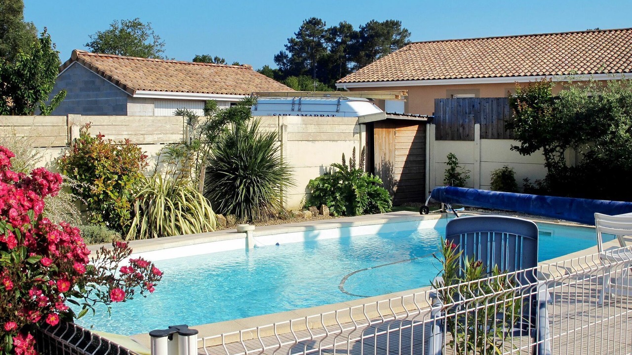 Photo of Outdoor in Cissac-Medoc