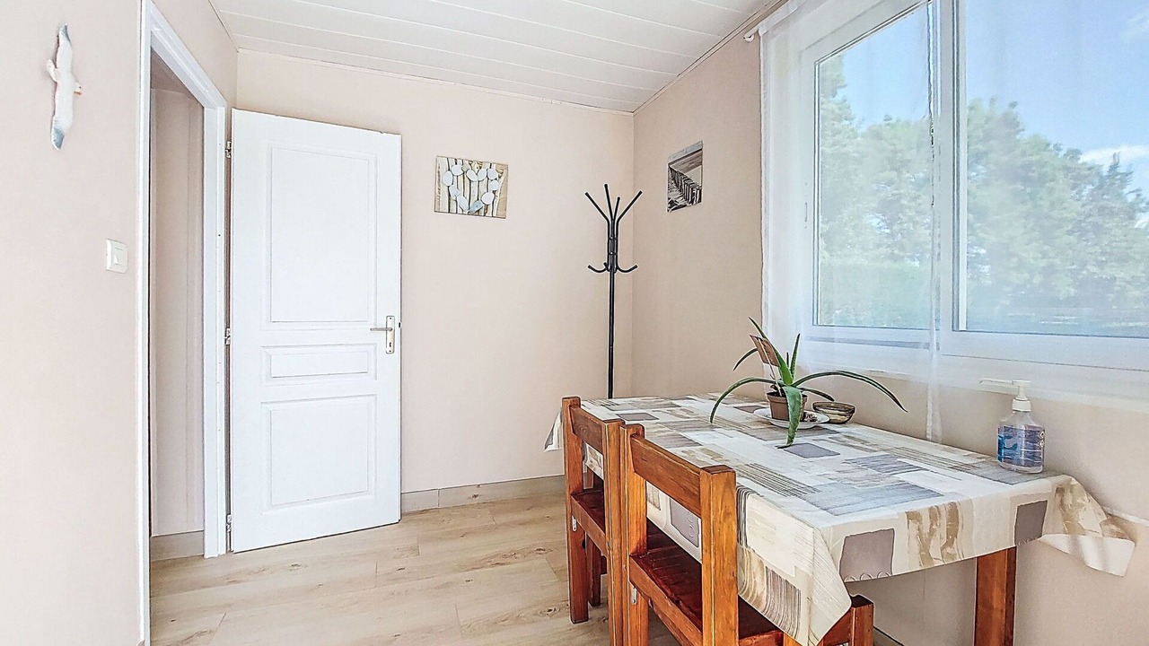 Photo of Bedroom in Saint-Christoly-Medoc
