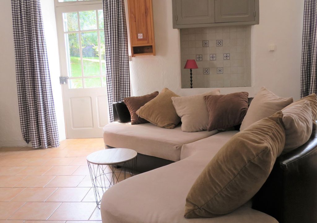Photo of Livingroom in La Rochebeaucourt-et-Argentine