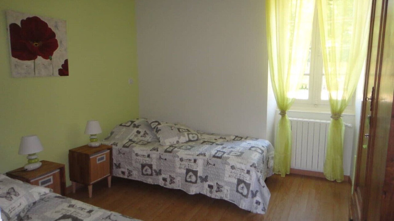 Photo of Bedroom in Saint-Pierre-de-Chignac