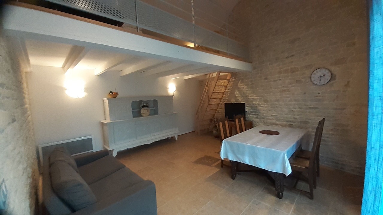 Photo of Livingroom in Haimps