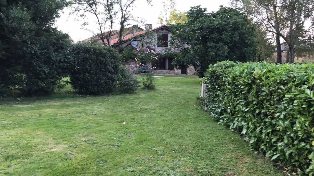 Photo of Outdoor in Suaux