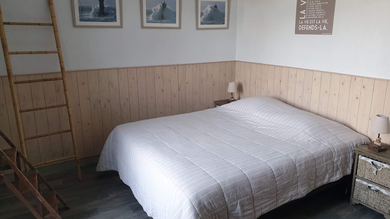 Photo of Bedroom in Cheray