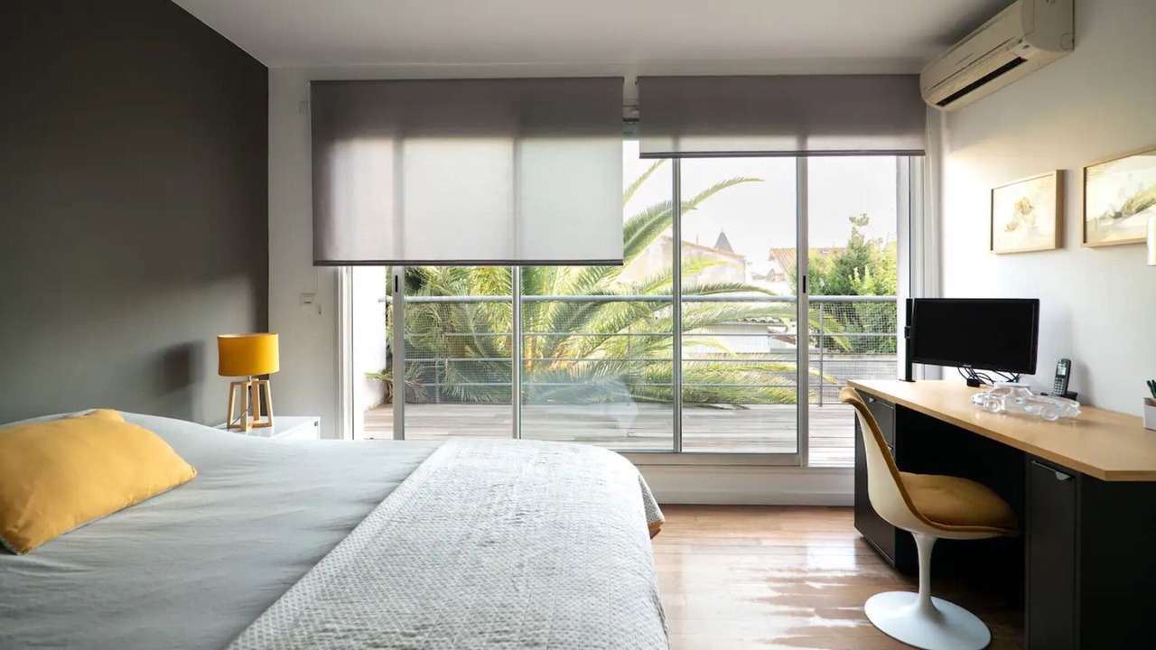 Photo of Bedroom in Talence