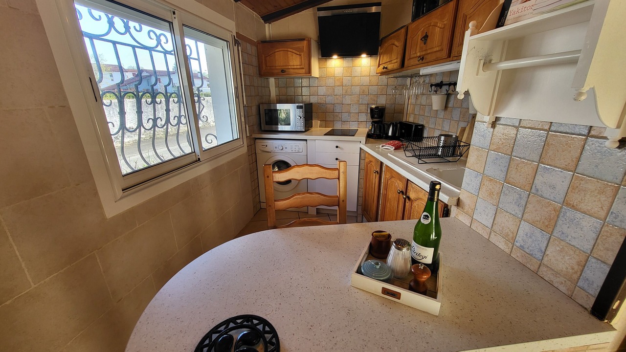 Photo of Kitchen in Saint-Pee-sur-Nivelle