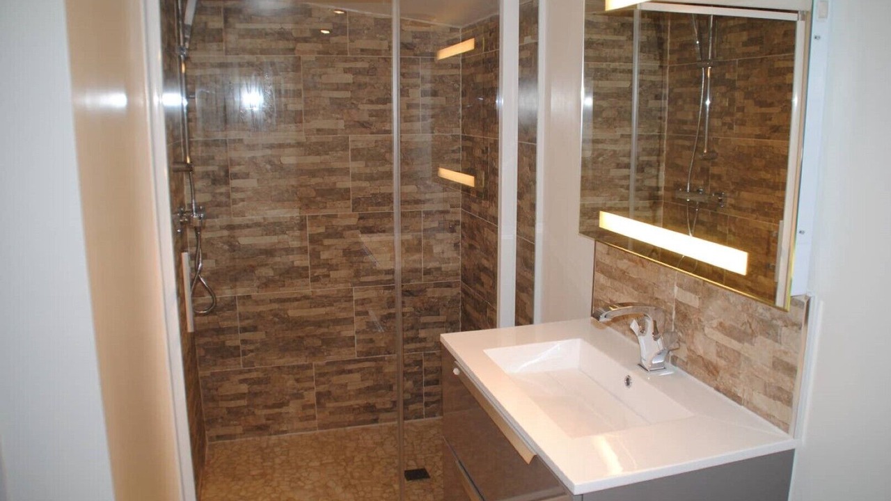 Photo of Bathroom in Tarnos