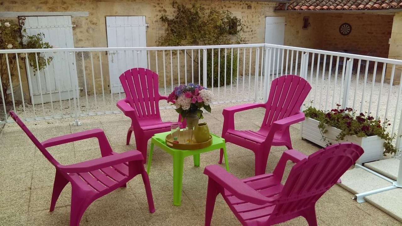 Photo of Patio Balcony in Vaux