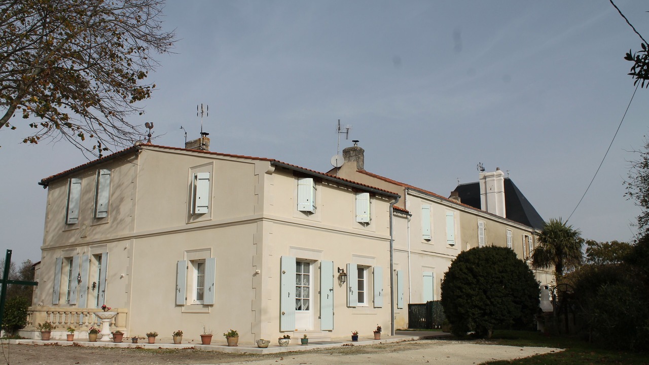 Photo of Outdoor in Allas-Bocage
