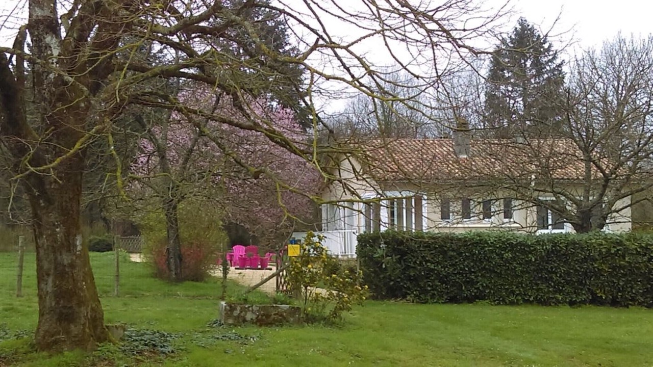 Photo of Outdoor in Vaux