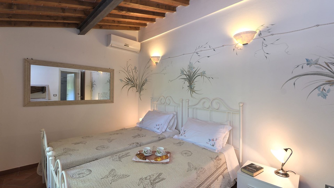 Photo of Bedroom in Montevarchi
