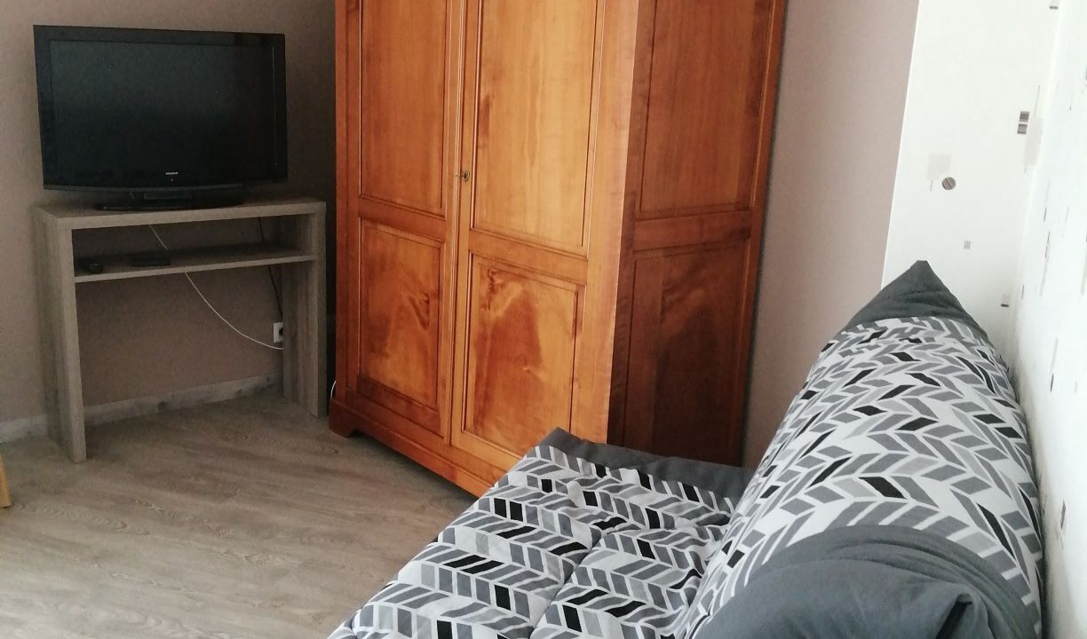 Photo of Bedroom in Cosnac