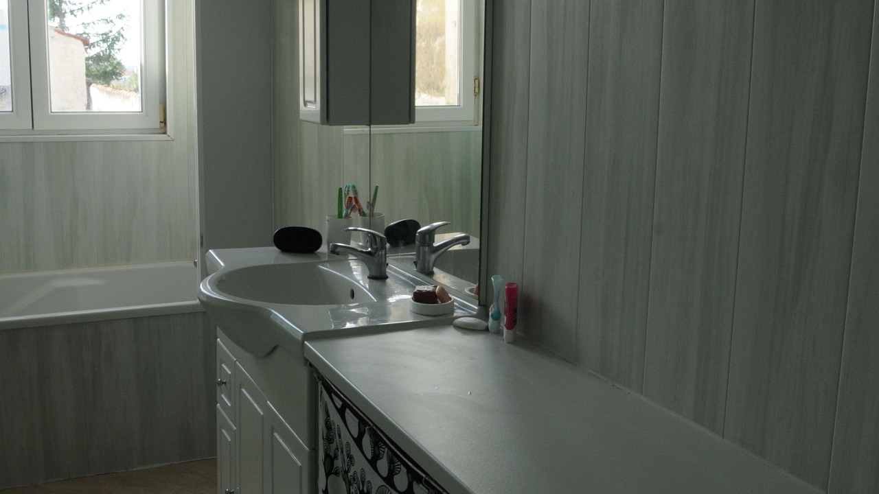 Photo of Bathroom in Marennes