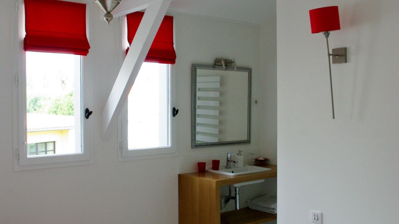 Photo of Bedroom in Begles