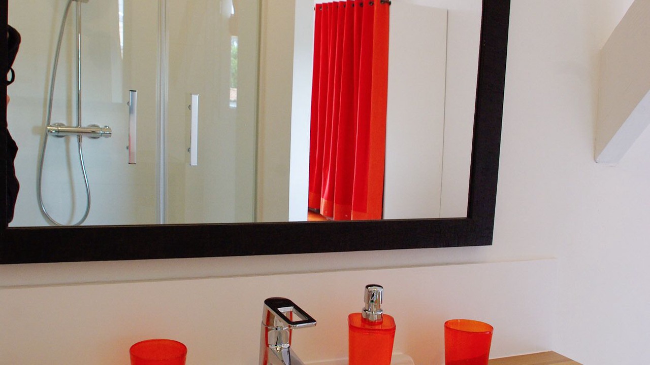 Photo of Bathroom in Begles