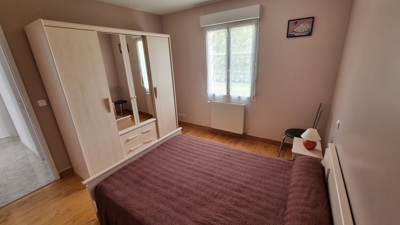 Photo of Bedroom in Saujon