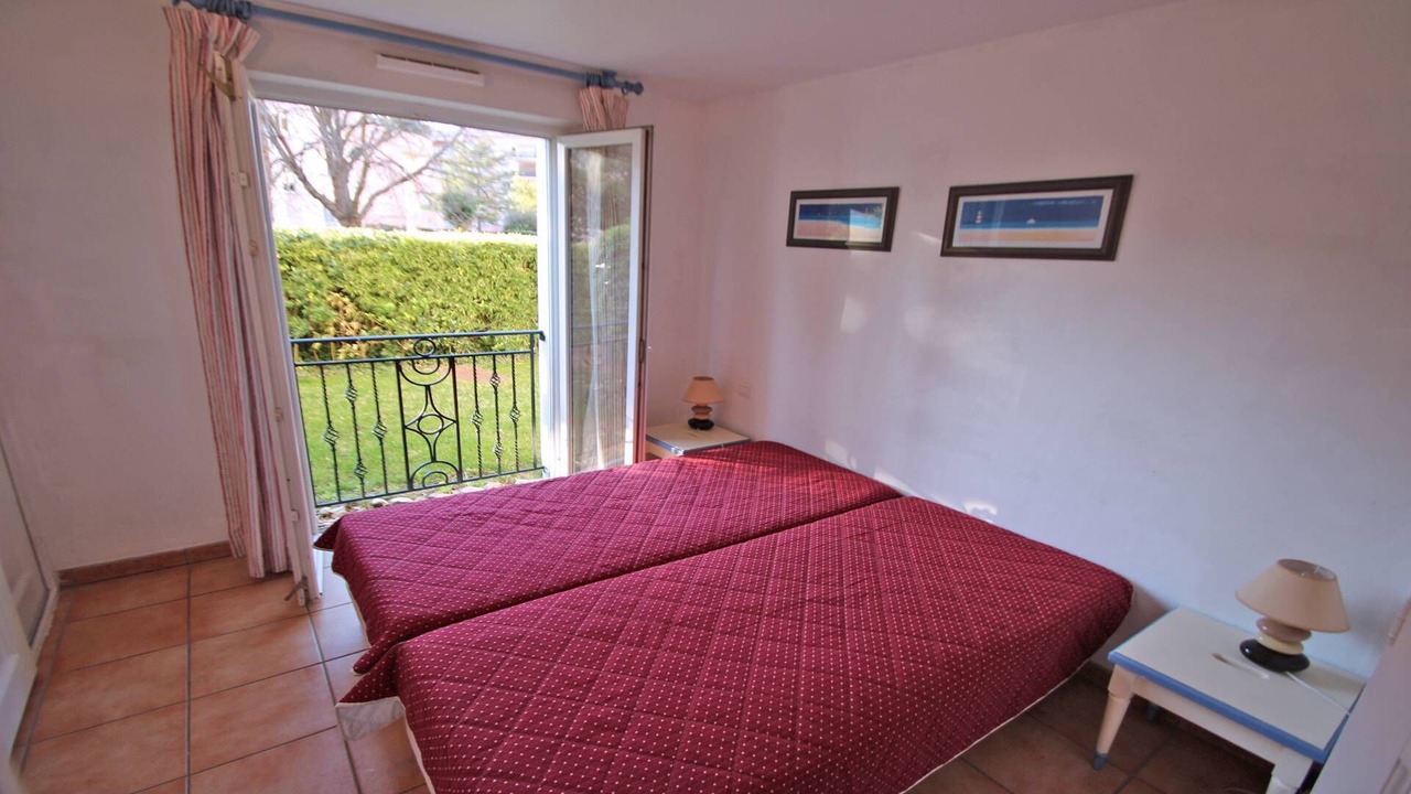 Photo of Bedroom in Sainte-Maxime City Centre