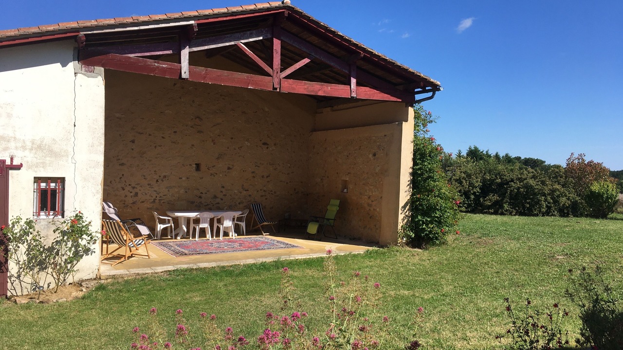 Photo of Outdoor in Faux