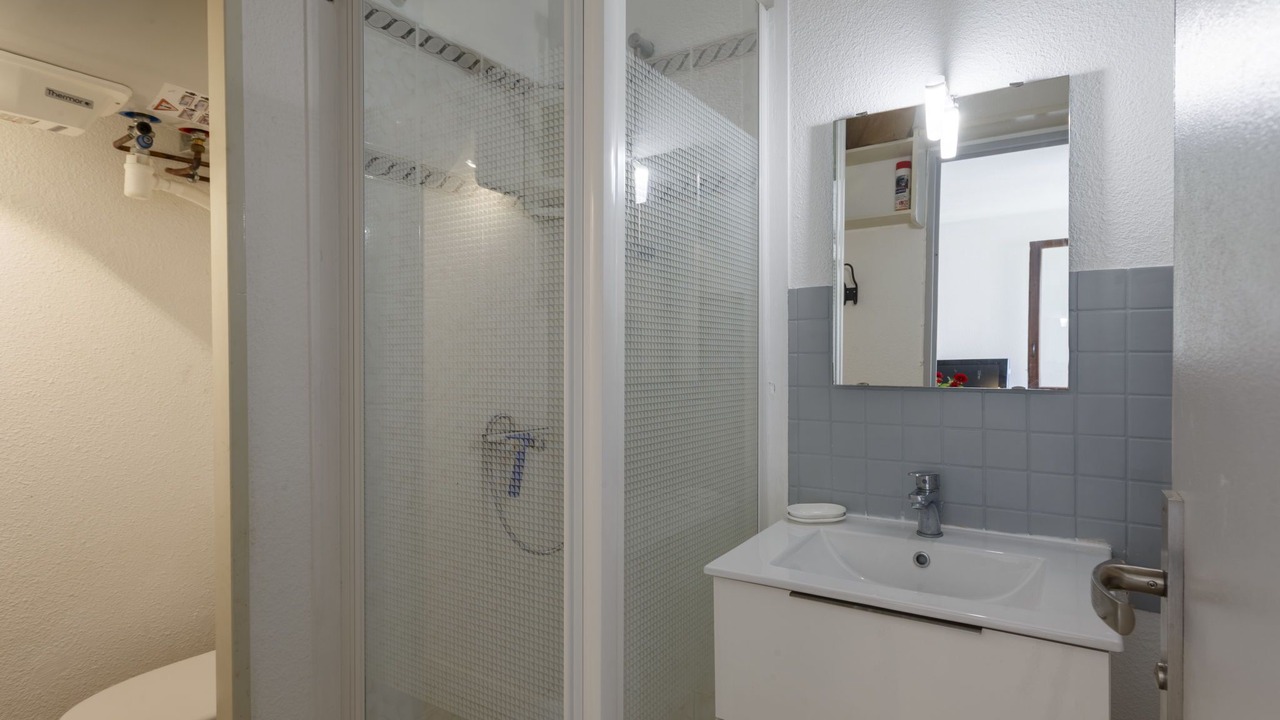 Photo of Bathroom in Vaux-sur-Mer