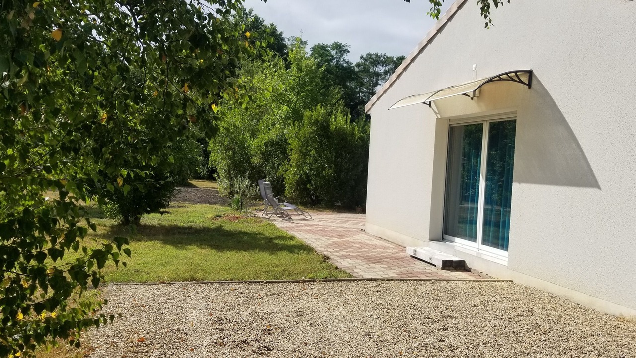 Photo of Patio Balcony in Lesparre-Medoc