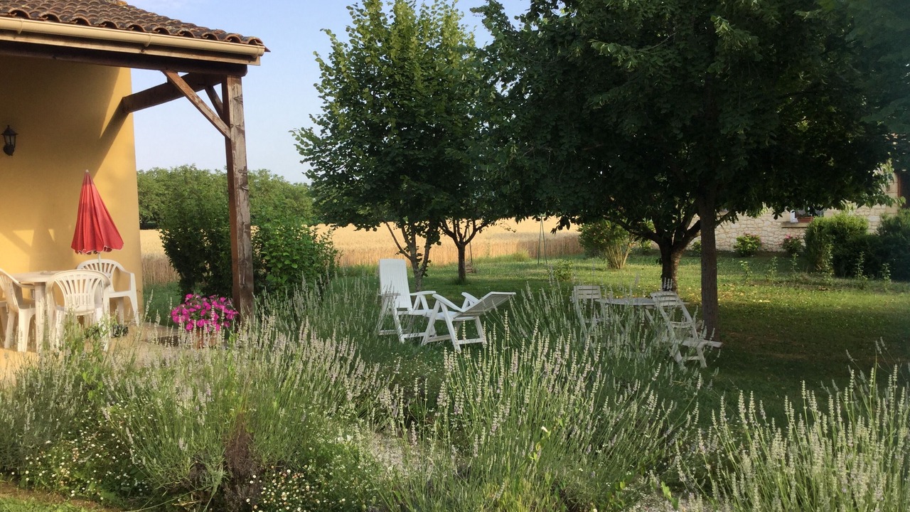 Photo of Outdoor in Castels et Bezenac