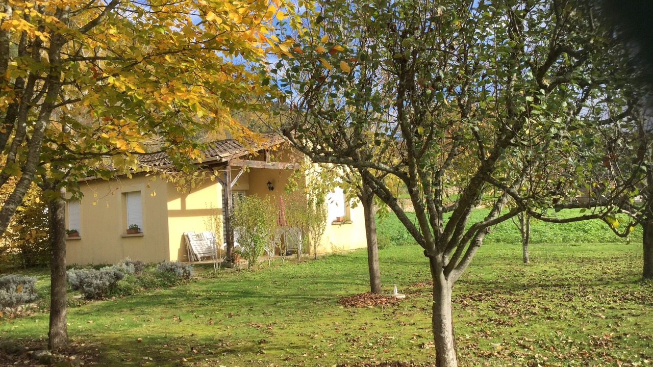Photo of Outdoor in Castels et Bezenac